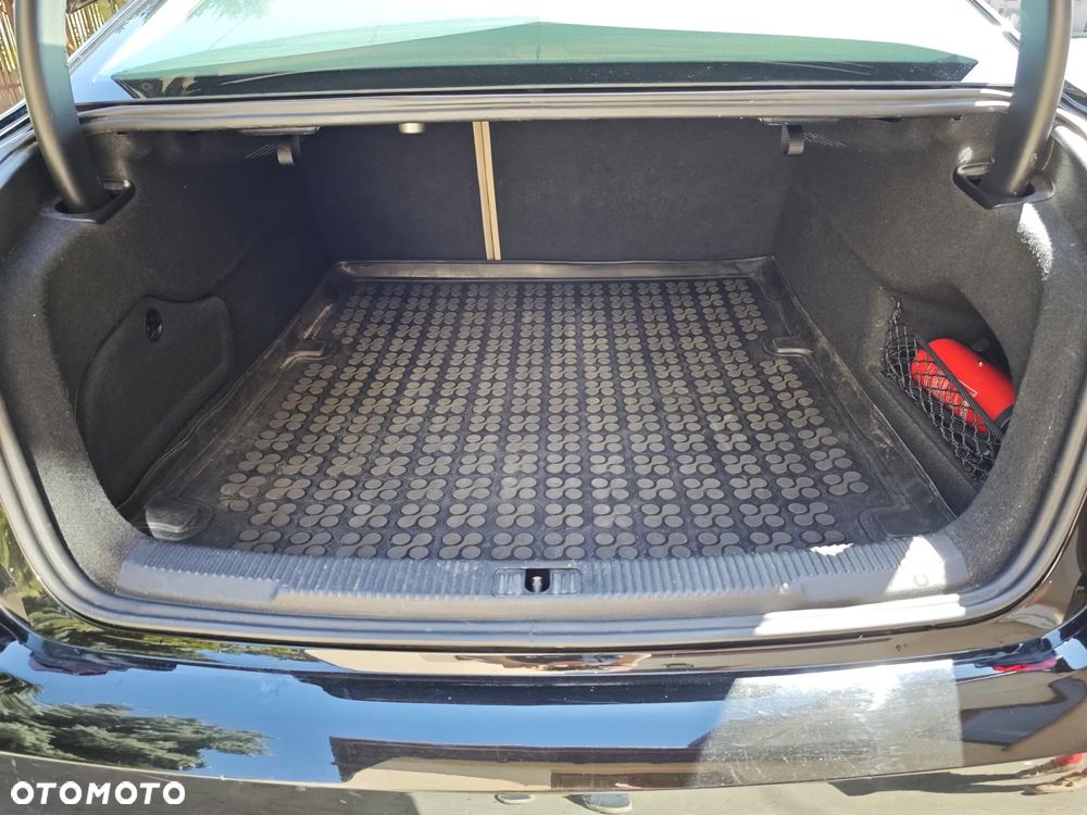 Audi A6 Limousine 2.0 TDI ultra S tronic - 9