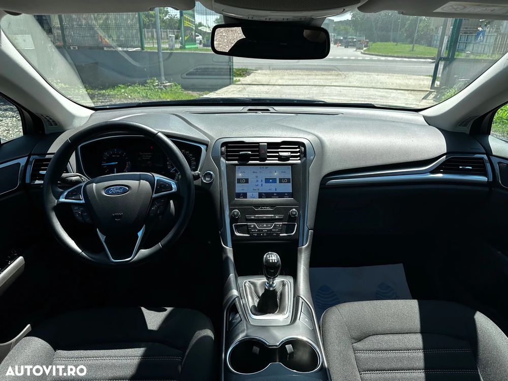 Ford Mondeo 2.0 TDCi Trend - 11