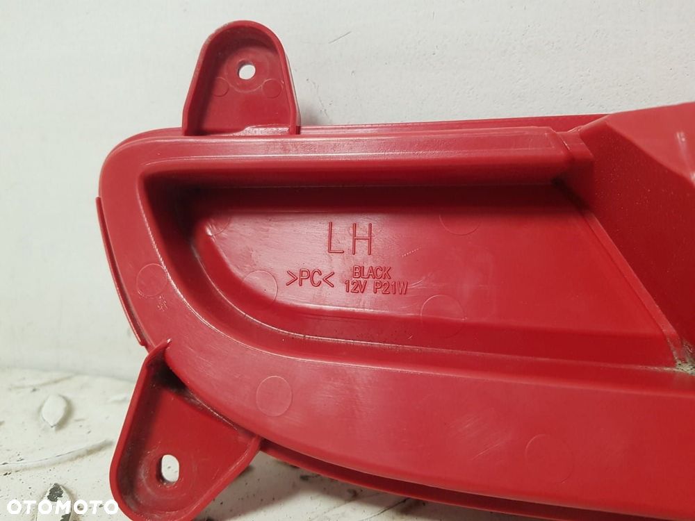 ORYGINALNA LAMPA PRZECIWMGIELNA TYLNA LEWA W ZDERZAK KIA RIO III 3 HB 11-14 92405-1w2 LEWY TYŁ - 8