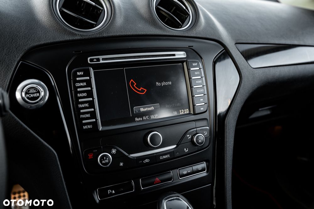 Ford Mondeo 2.0 EcoBoost Titanium - 31