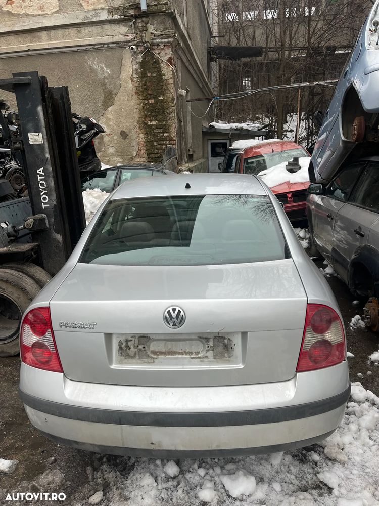 Dezmembrez VW Volkswagen Passat B5.5 gri argintiu 1,9 TDI AWX - 3