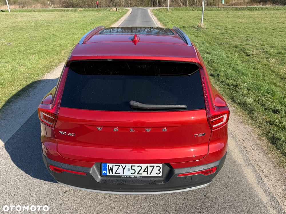 Volvo XC 40 T5 AWD Geartronic Momentum Pro - 11
