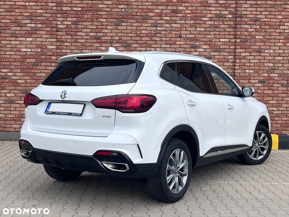 MG HS 1.5 T-GDI Exclusive DCT - 3