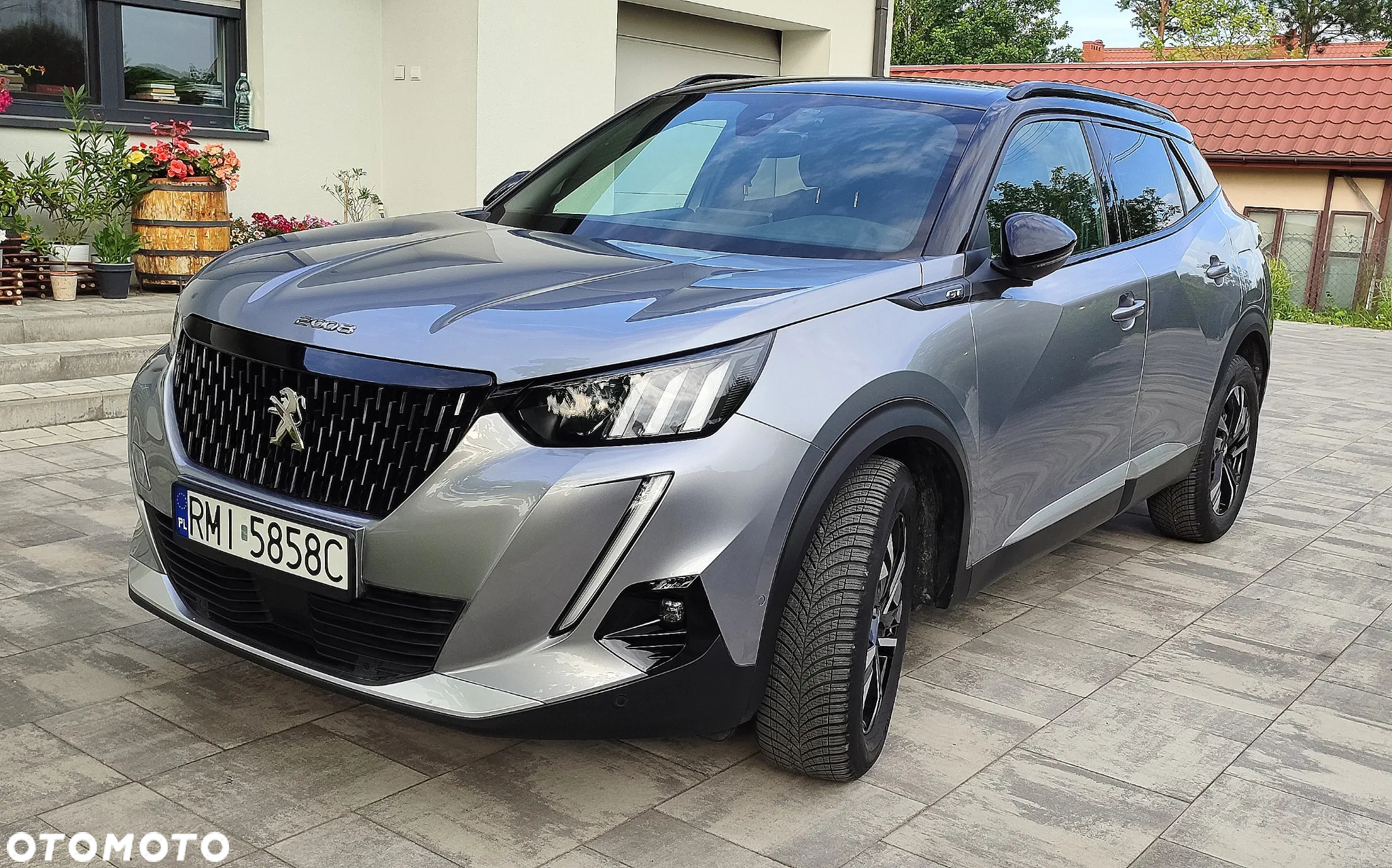 Peugeot 2008 1.5 BlueHDi GT S&S - 2