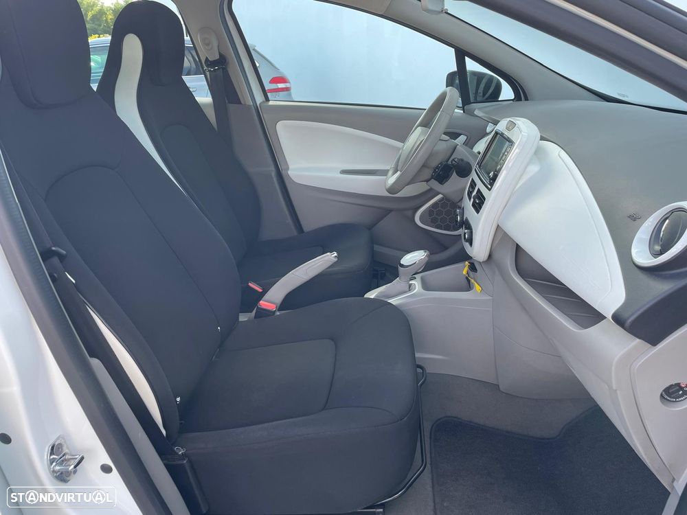 Renault Zoe (c/ Bateria) Life 40 - 23