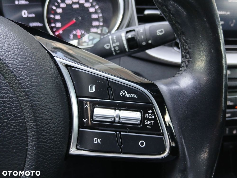 Kia XCeed 1.4 T-GDI M - 17