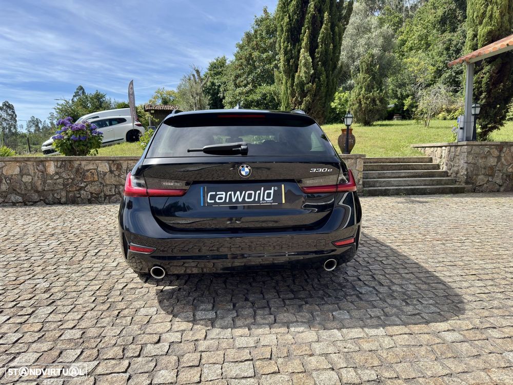 BMW 330 - 4