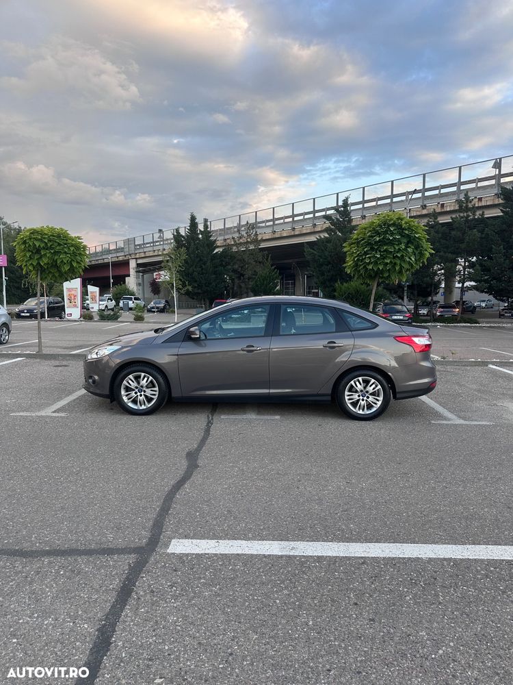 Ford Focus 1.6 Ti-VCT Trend - 6