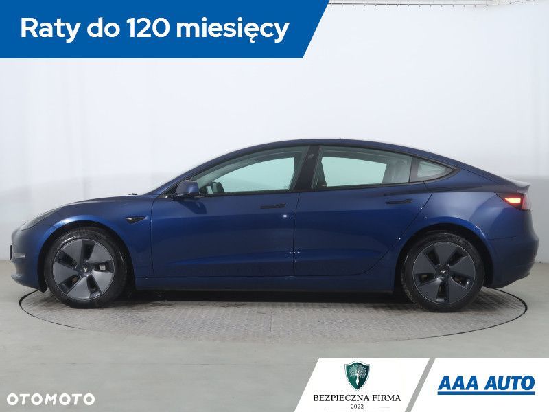 Tesla Model 3 - 3