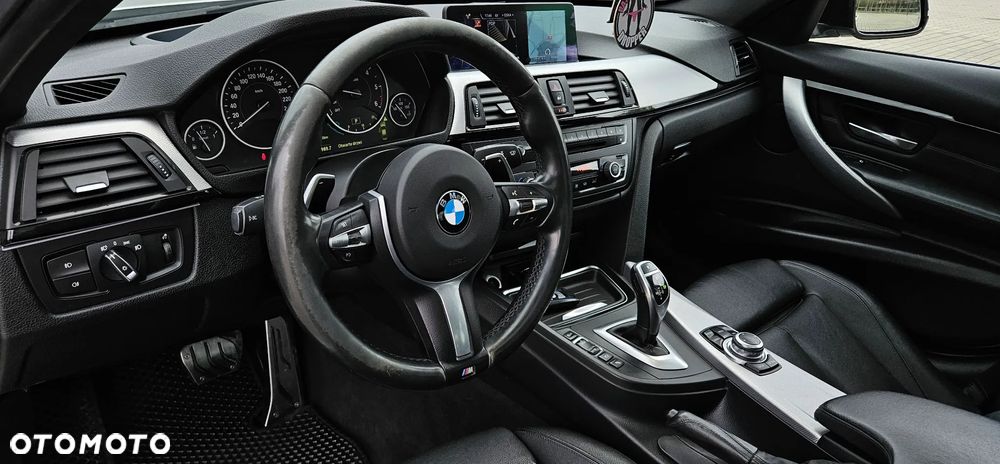 BMW Seria 3 320d xDrive Sport-Aut Luxury Line - 11