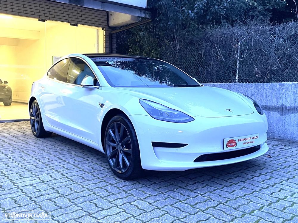 Tesla Model 3 RWD - 4