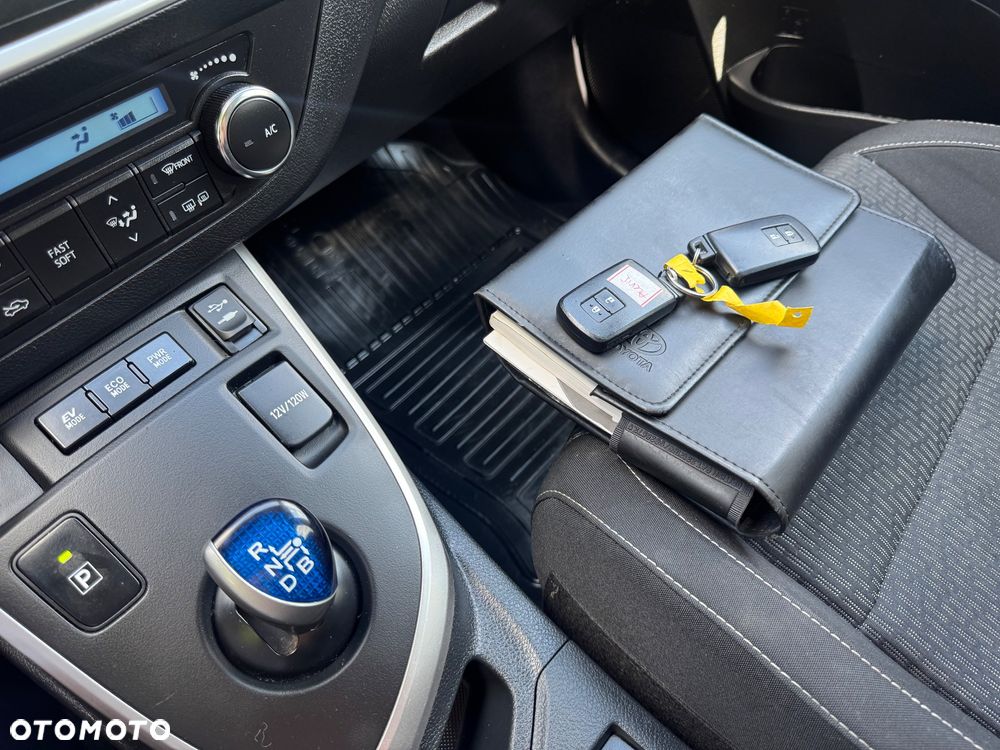 Toyota Auris - 38