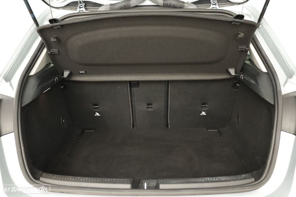 Mercedes-Benz A 200 Standard - 24
