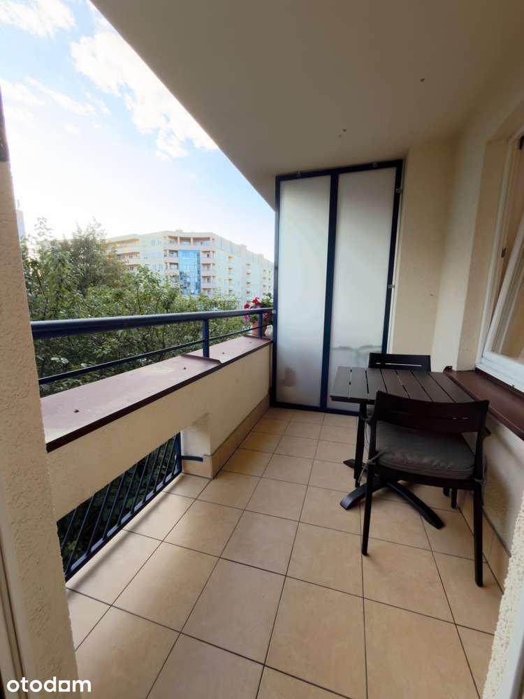 2 pokoje + garderoba 57,5m2 | po remoncie | garaż | Metro Kabaty |