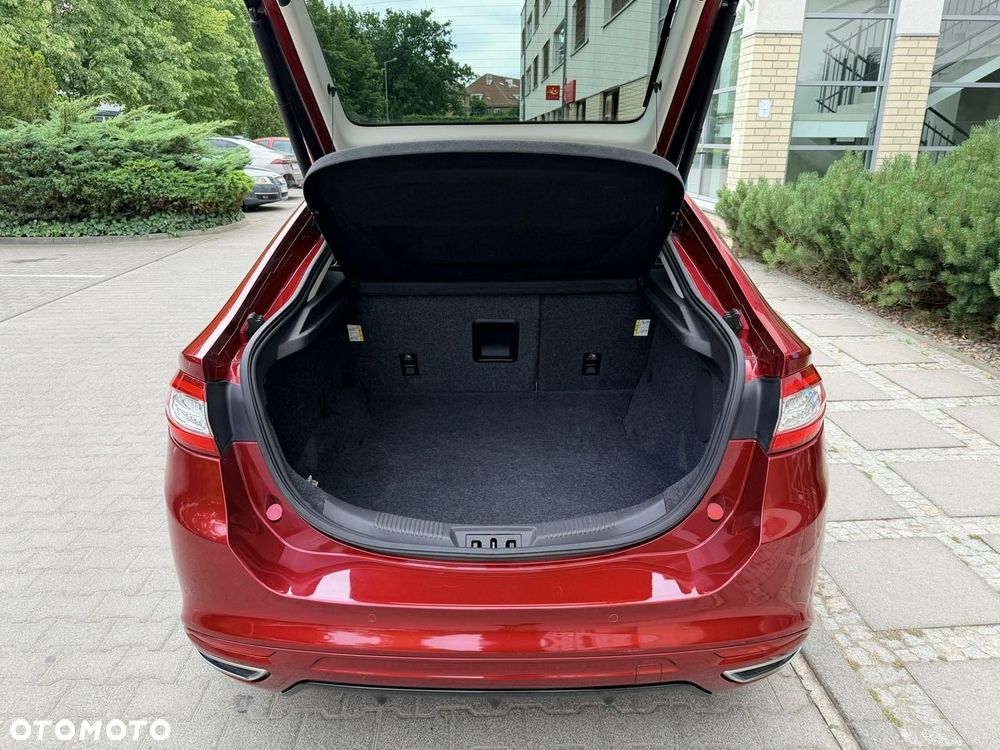 Ford Mondeo - 10