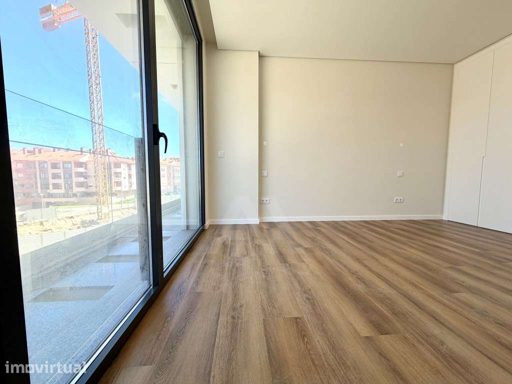 Apartamento T3 novo a 200 metros da praia com varanda e 2 lugares d... - Grande imagem: 4/30