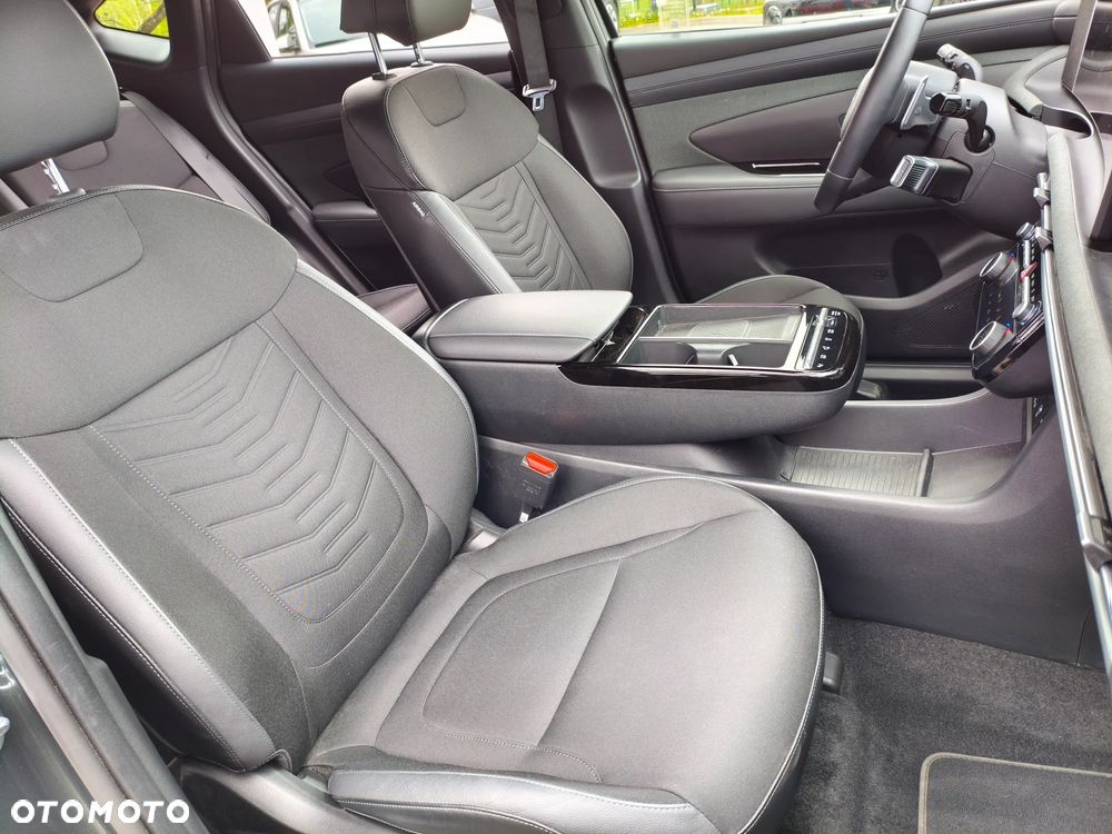 Hyundai Tucson 1.6 T-GDi PHEV Executive 4WD - 18