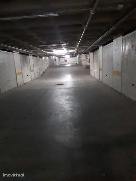 Garagem box avenida do parque nº 42 - Grande imagem: 2/2