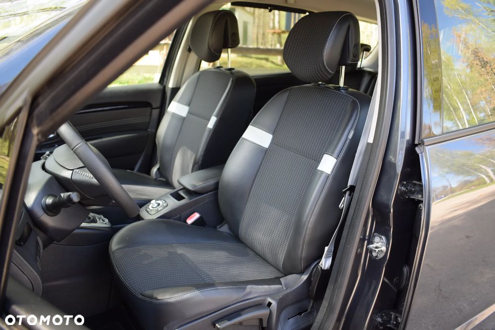 Renault Grand Scenic 2.0 16V 140 CVT Bose Edition - 23