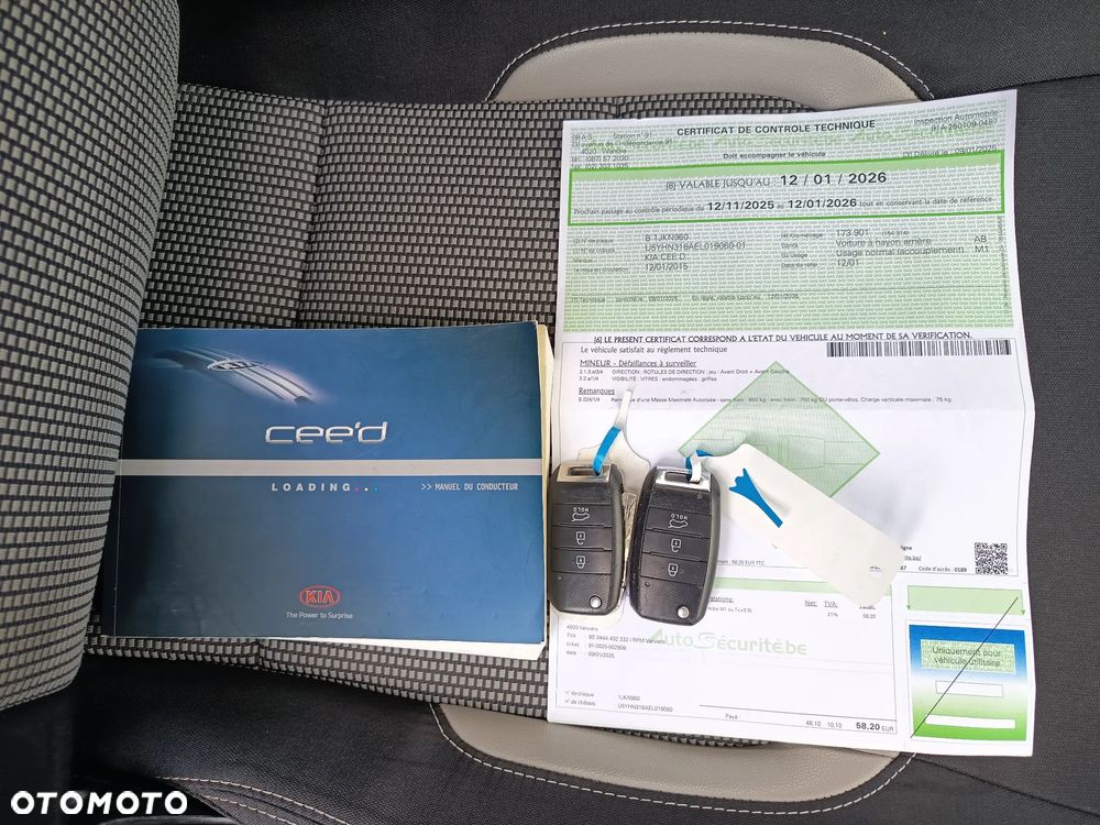 Kia ProCeed 1.6 CRDi ISG Spirit - 29