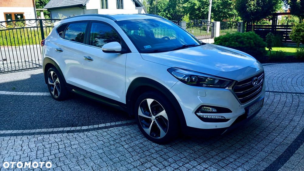 Hyundai Tucson 2.0 CRDI Style 4WD - 2