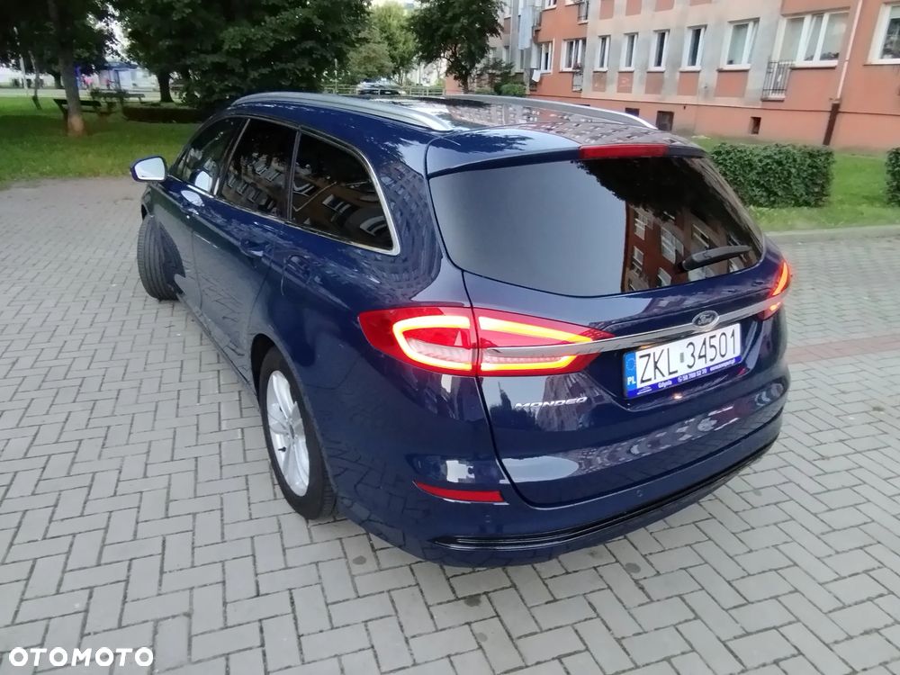 Ford Mondeo - 28