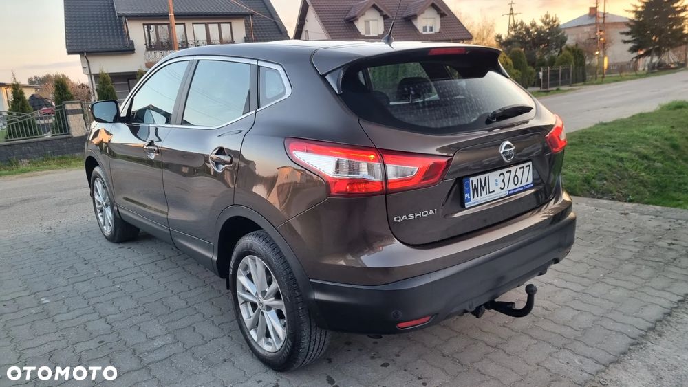 Nissan Qashqai 1.2 DIG-T N-Vision - 33