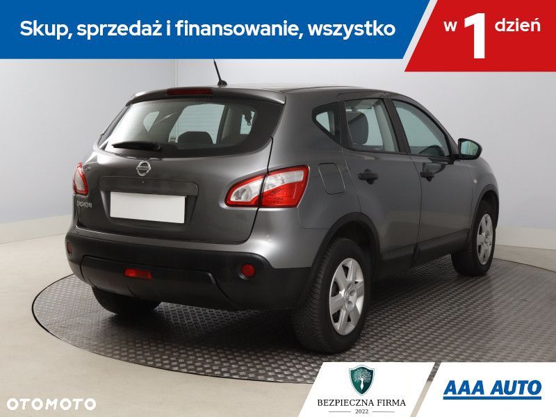 Nissan Qashqai - 7