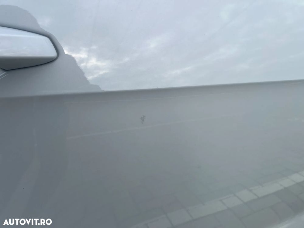 Volkswagen Golf 2.0 TDI DSG Sound - 9