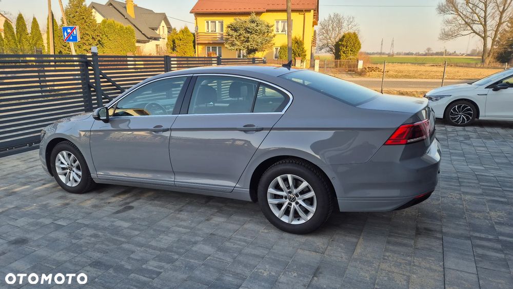 Volkswagen Passat 1.5 TSI EVO Business - 5