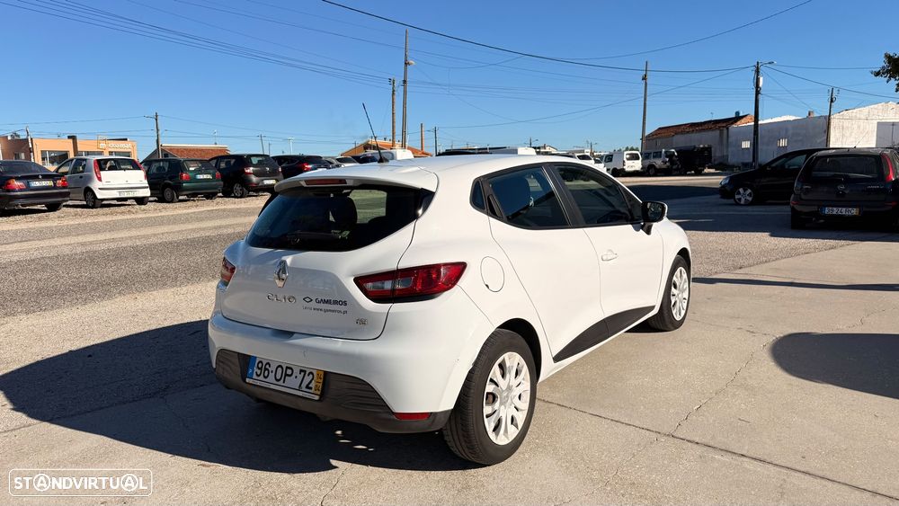 Renault Clio 1.5 dCi Confort 82g - 11