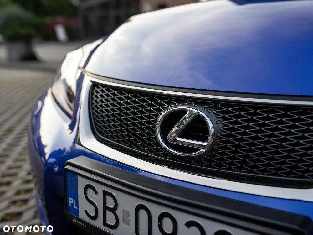 Lexus IS - 24