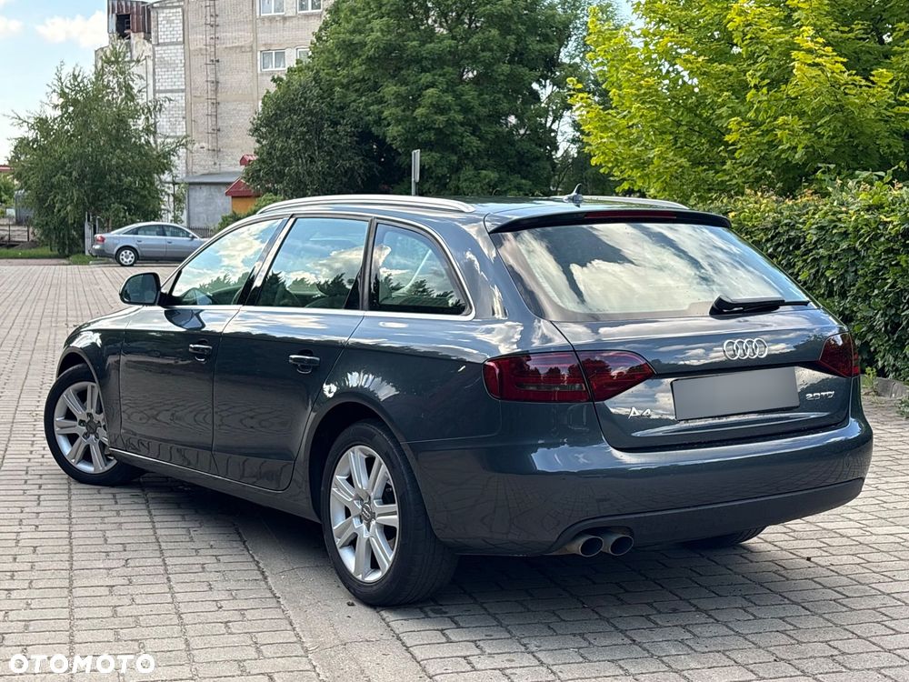 Audi A4 Avant 2.0 TDI - 4