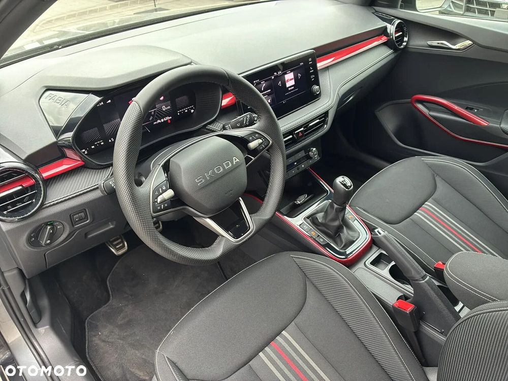 Skoda Fabia - 10