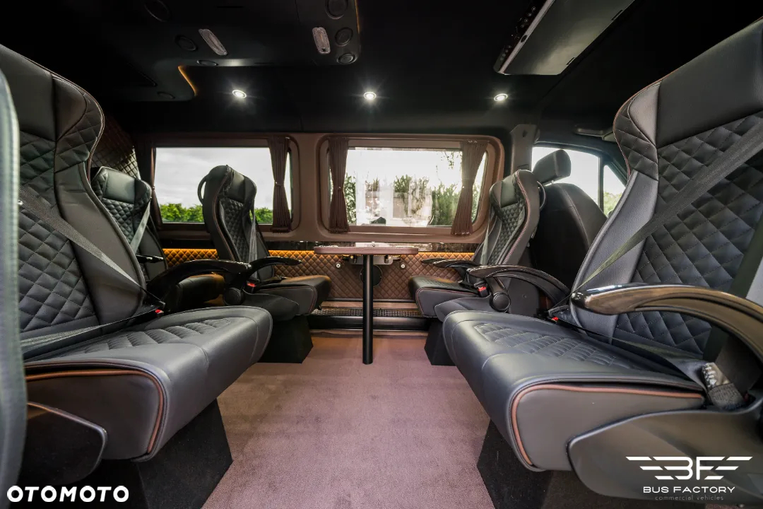 Mercedes-Benz Sprinter - 19