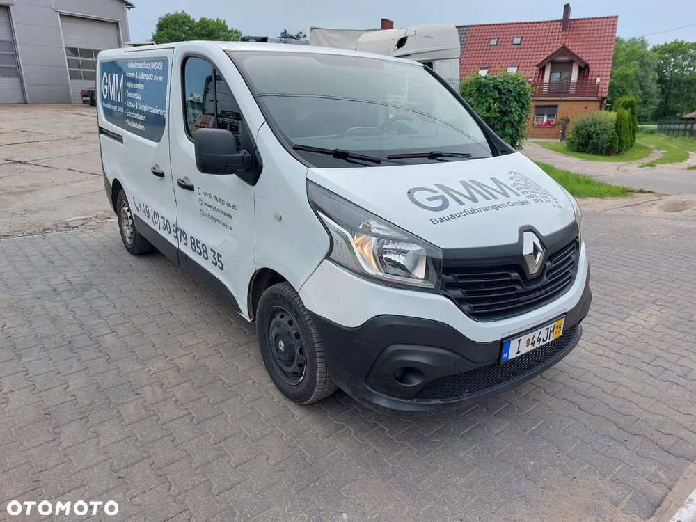 Renault TRAFIC - 8