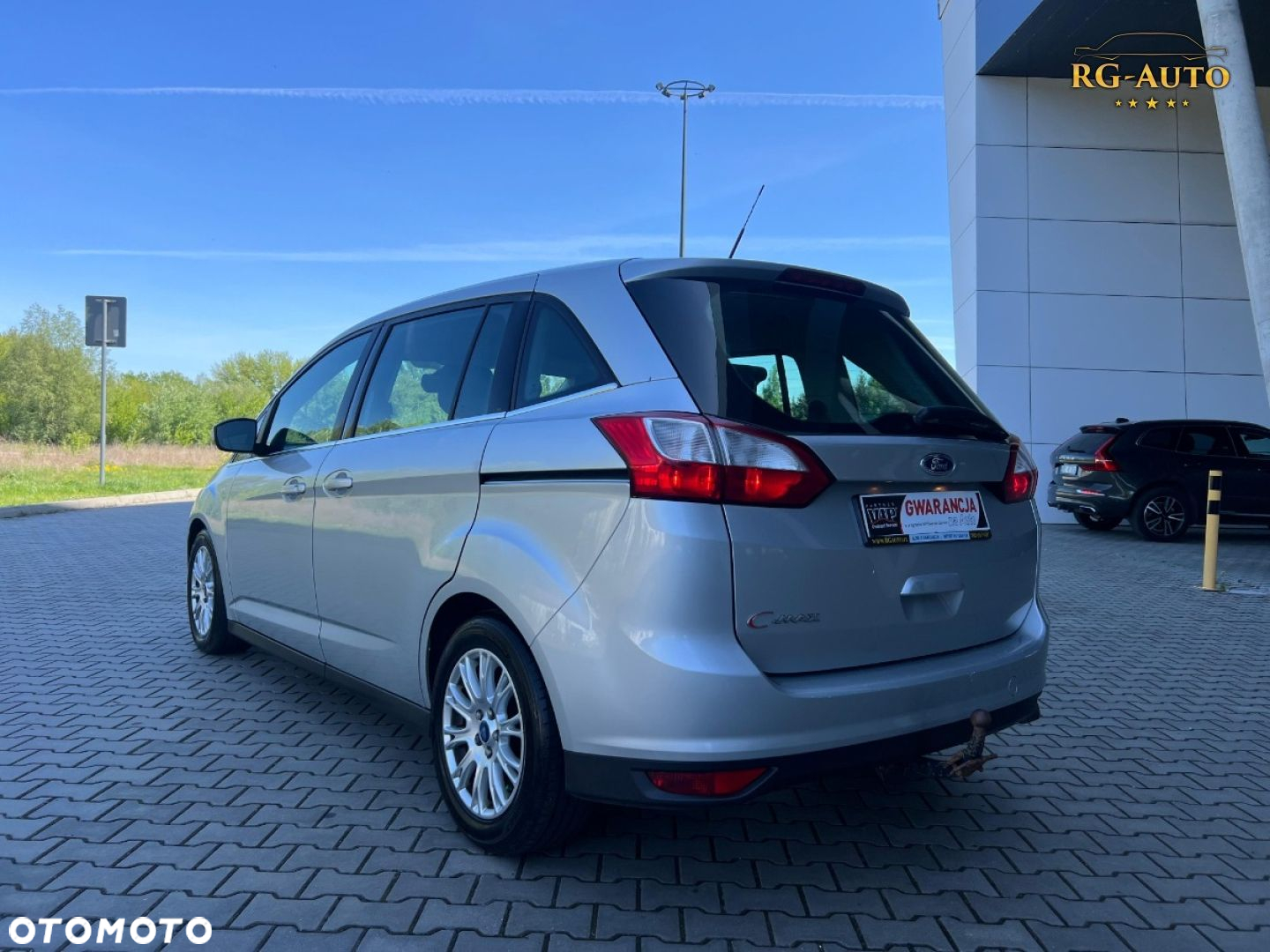 Ford Grand C-MAX - 10