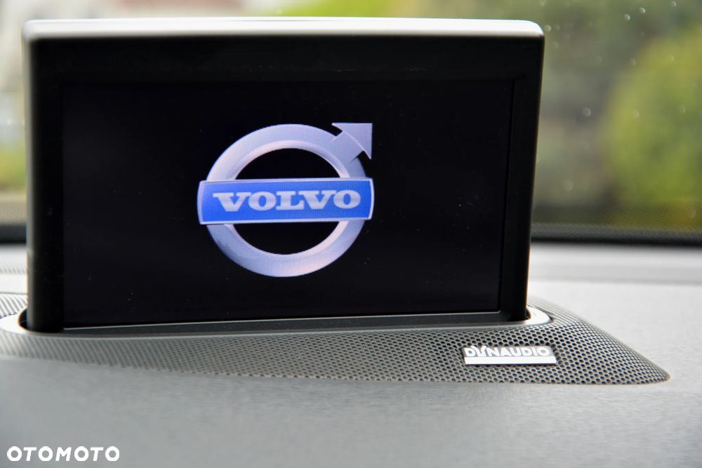 Volvo V70 2.0D Momentum - 36