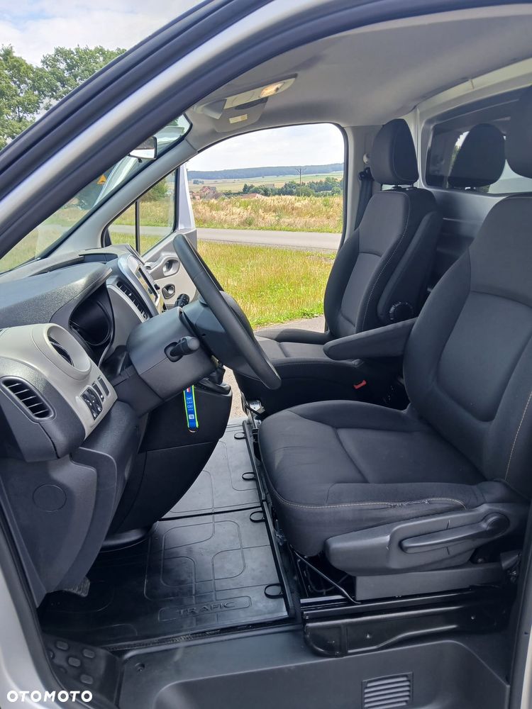 Renault Trafic - 14