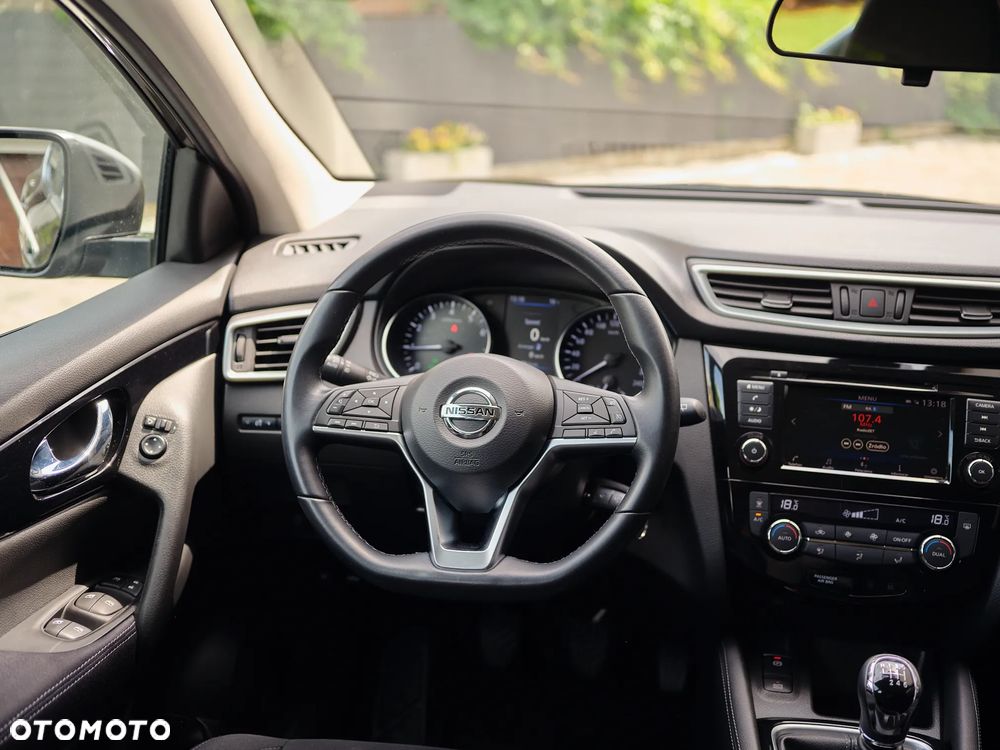 Nissan Qashqai 1.3 DIG-T Acenta - 19