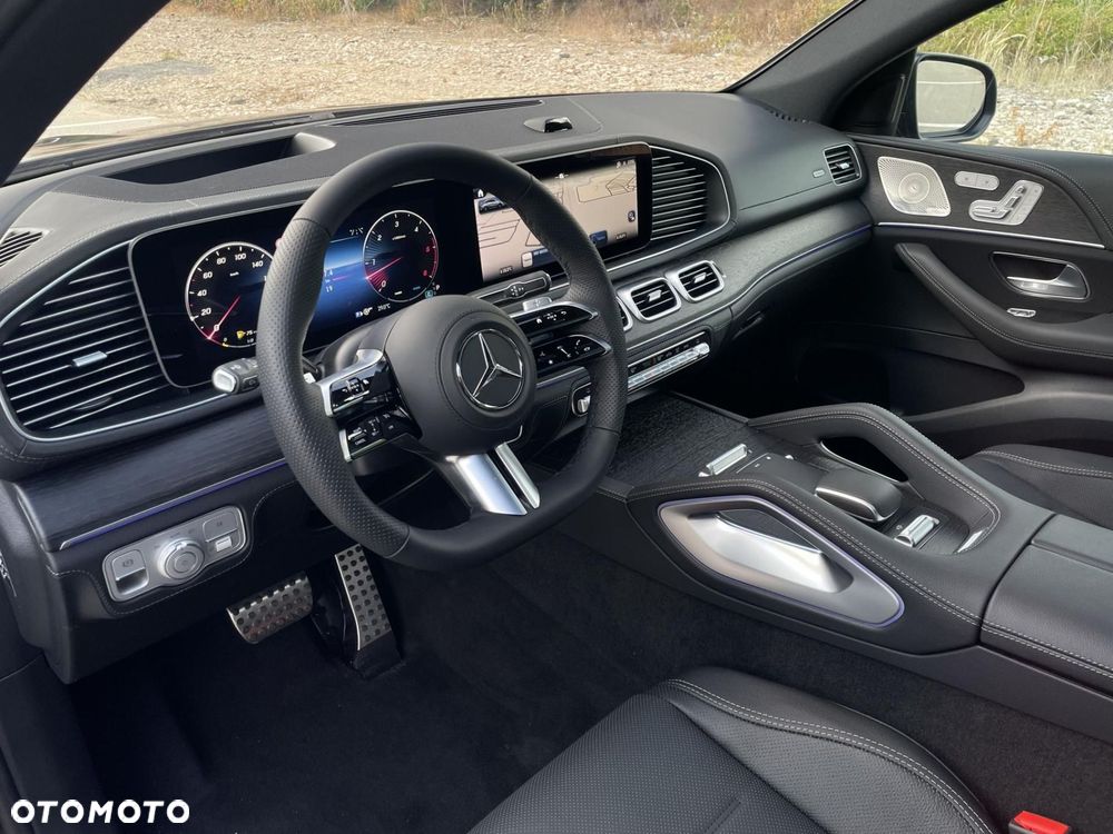 Mercedes-Benz GLE - 11