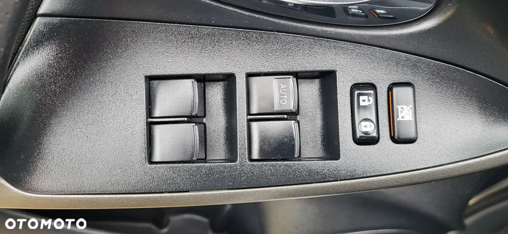 Toyota RAV4 2.0 4x4 Travel - 17
