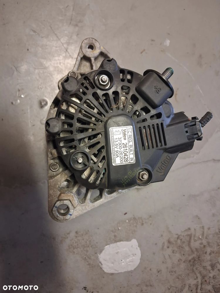 Alternator kia hyundai 37300-2e200 elantra 1.8 2.0 i40 optima sportage tucson - 2