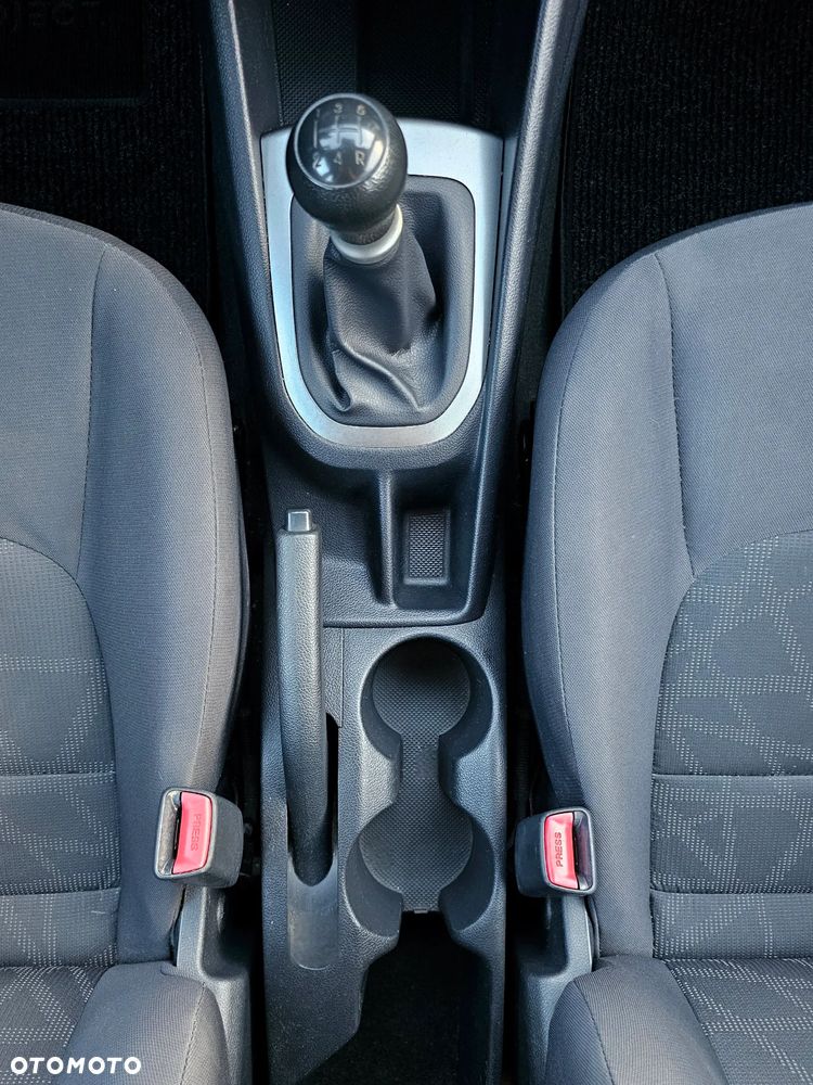 Kia Rio 1.2 Edition 7 - 18