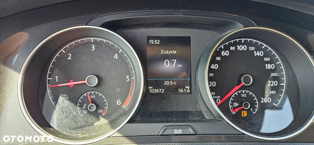 Volkswagen Golf 1.6 TDI SCR Comfortline - 12