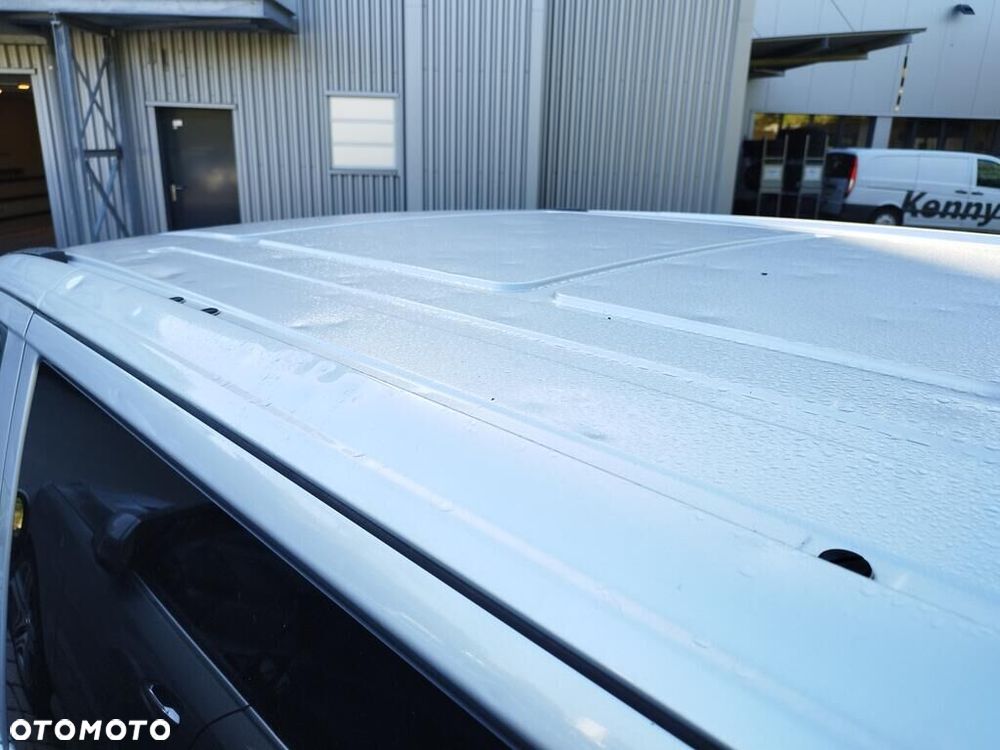 Mercedes-Benz Vito - 29