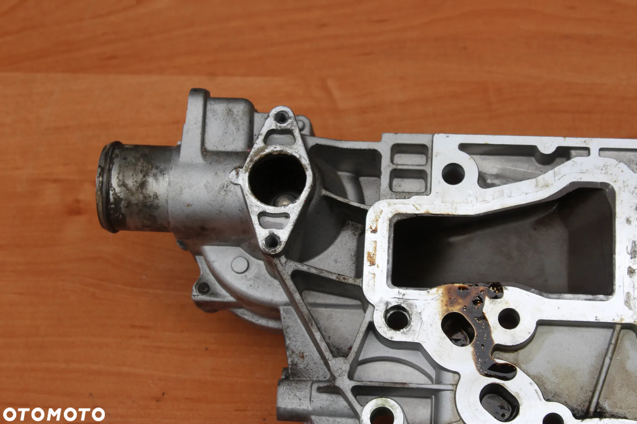 POMPA OLEJU OPEL ASTRA J H VECTRA C SIGNUM ZAFIRA B CORSA D 1.6 TURBO A16LER 1.6 A16XER Z16XER 1.8 A18XER Z18XER 12992380 55556428 - 8