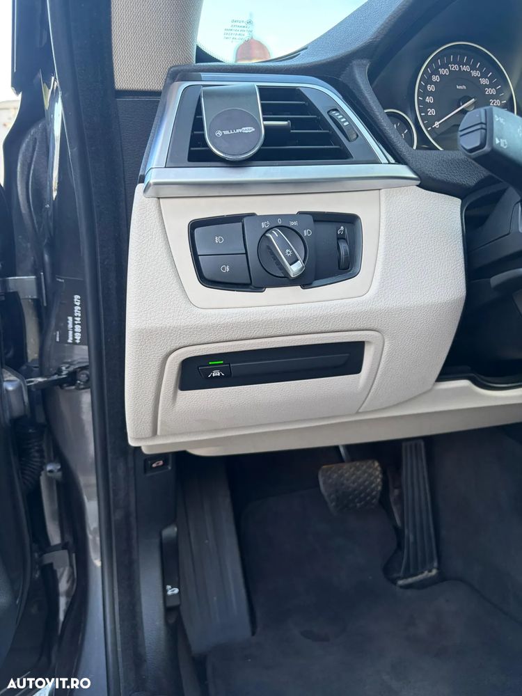 BMW Seria 3 320d Aut. Luxury Line - 18