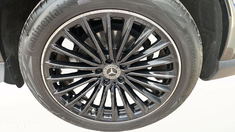 Mercedes-Benz GLC 300 mHEV 4-Matic AMG Line - 29