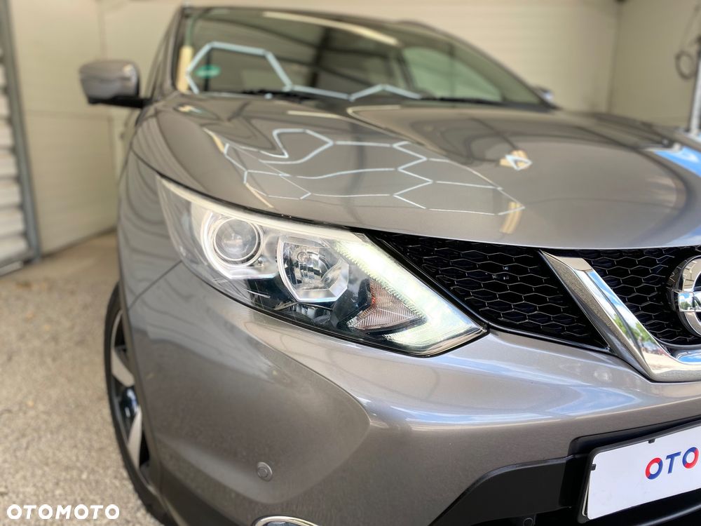 Nissan Qashqai 1.2 DIG-T Tekna Xtronic - 19